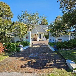 Stannards Guest Lodge 4 Star B&B, Knysna